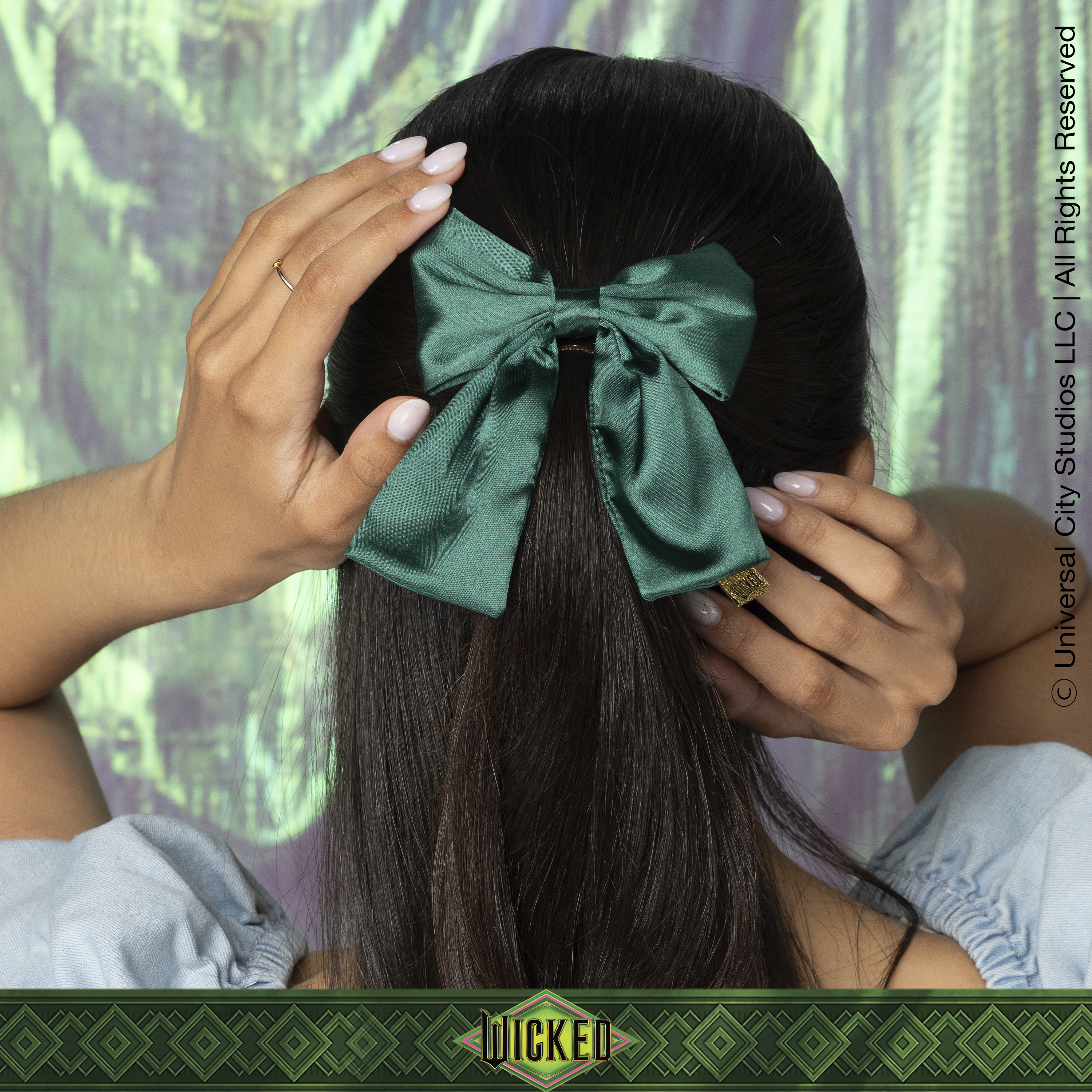 ☆Scunci x Wicked☆ グリーン ヘアリボン チャーム付き Sites-us-scunci-Site